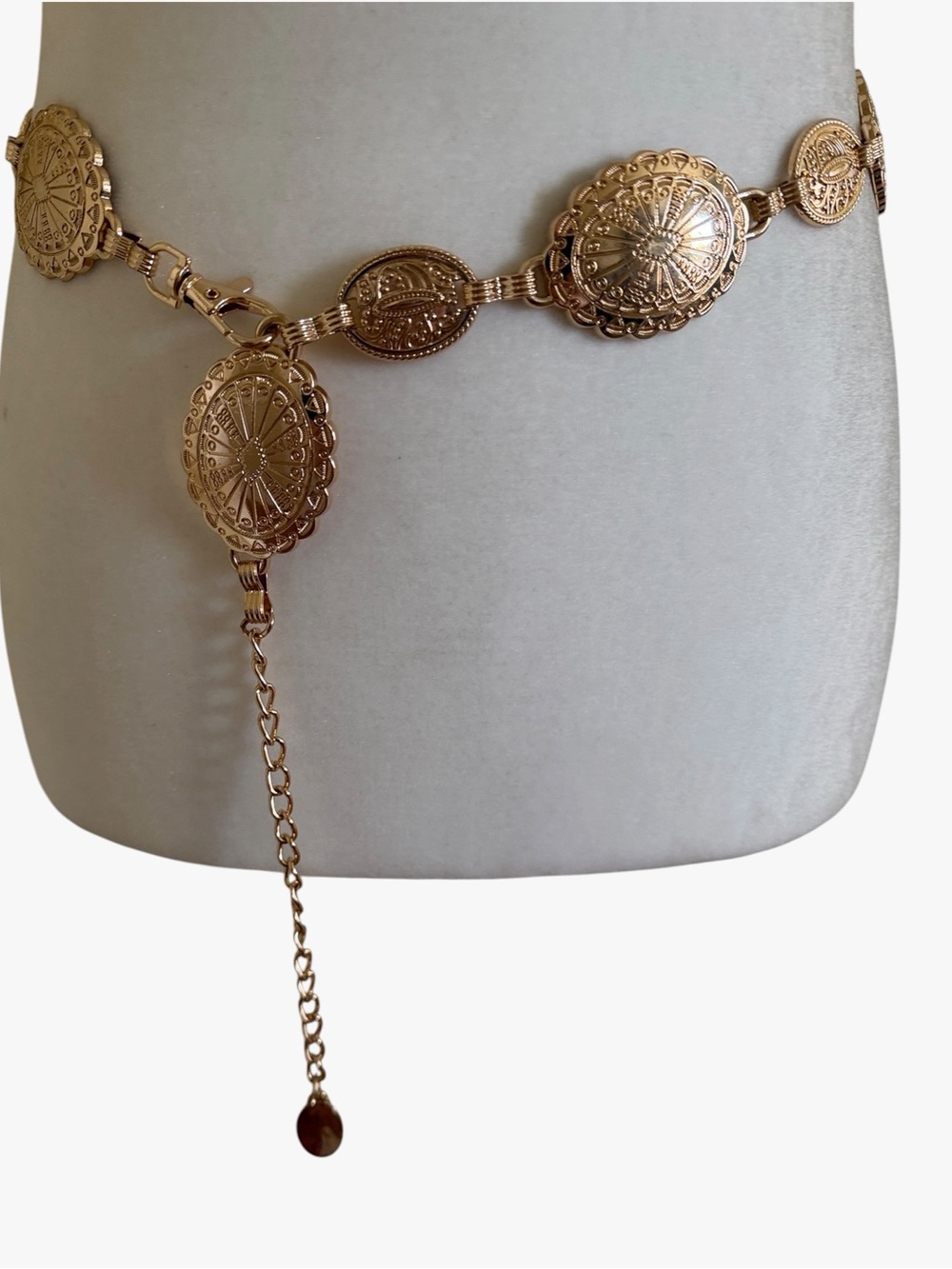 VINTAGE GOLD TONE STAMPED CONCHO LINK CHAIN BELT Western Cowgirl Boho Statement